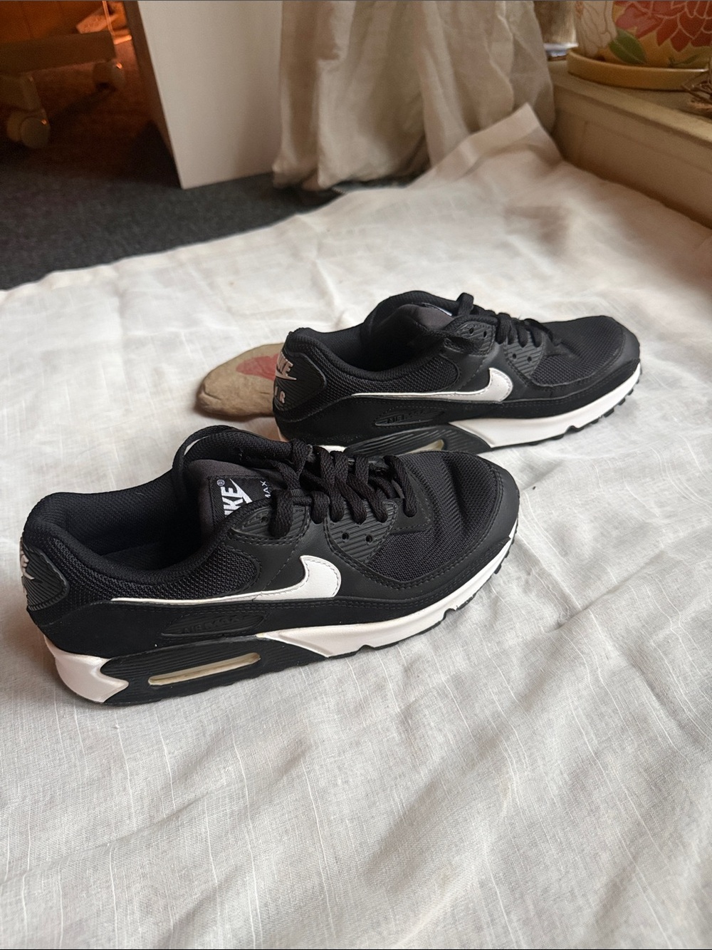 Nike Air Max Black and White Low-Top Sneakers - Picture 5 of 5